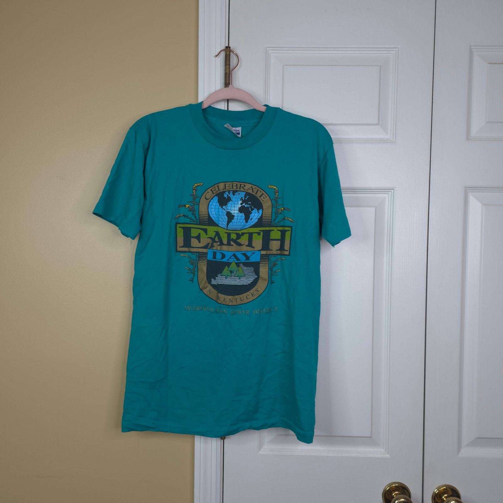 Vintage 1990 Hanes Celebrate Earth Day Everyday Kentucky Short Sleeve Tee Teal M